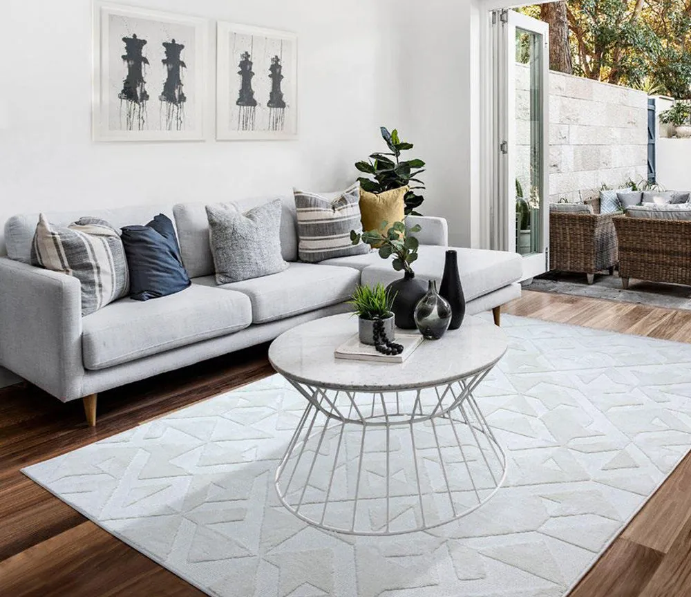 Quel tapis pour un salon gris